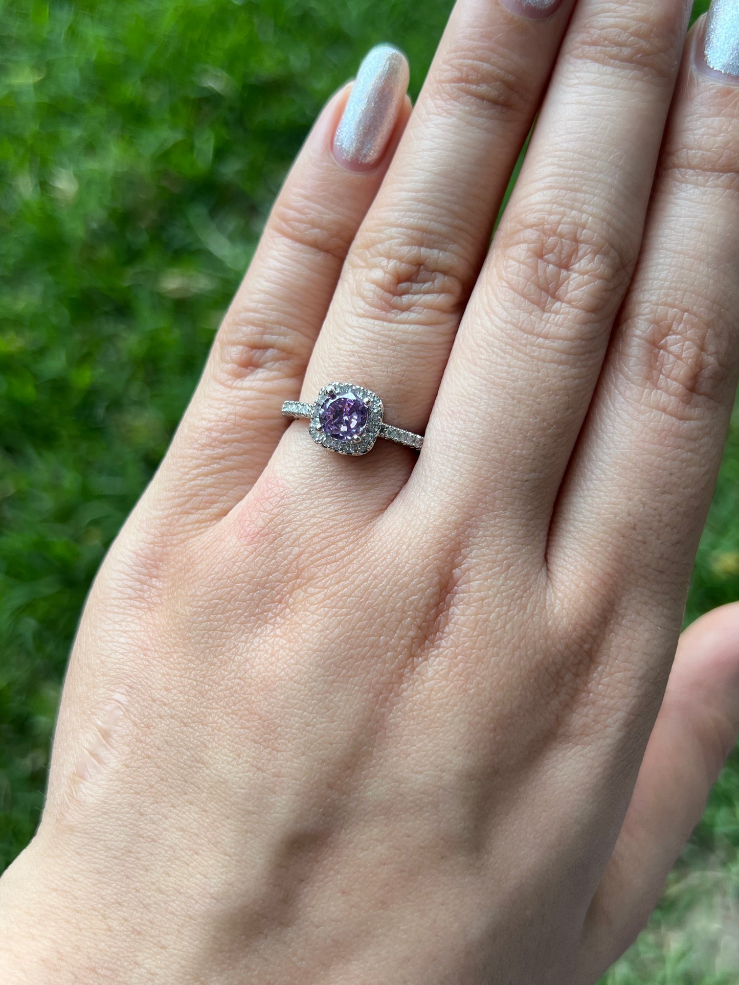 Purple Sunbeam Magic Ring