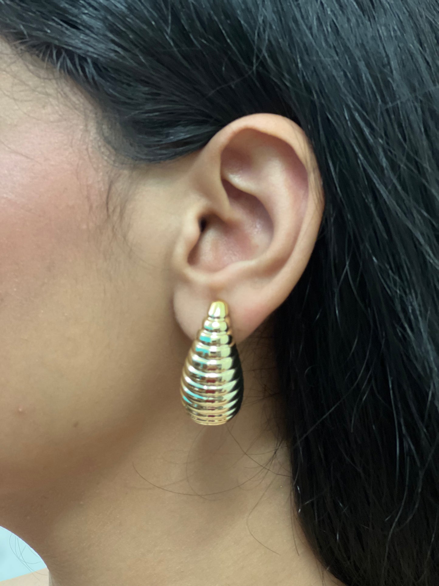 Rippled Teardrop Earrings