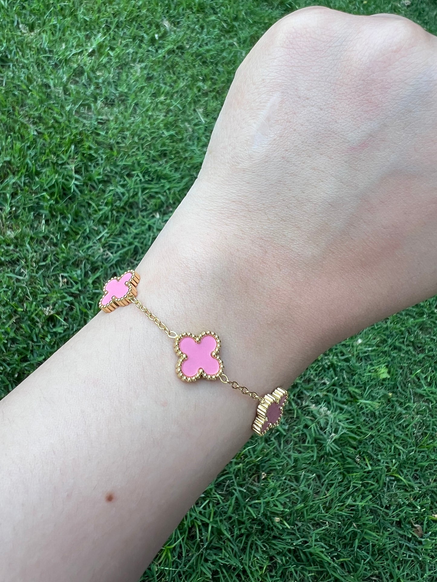 Rose Bloom Clover Bracelet