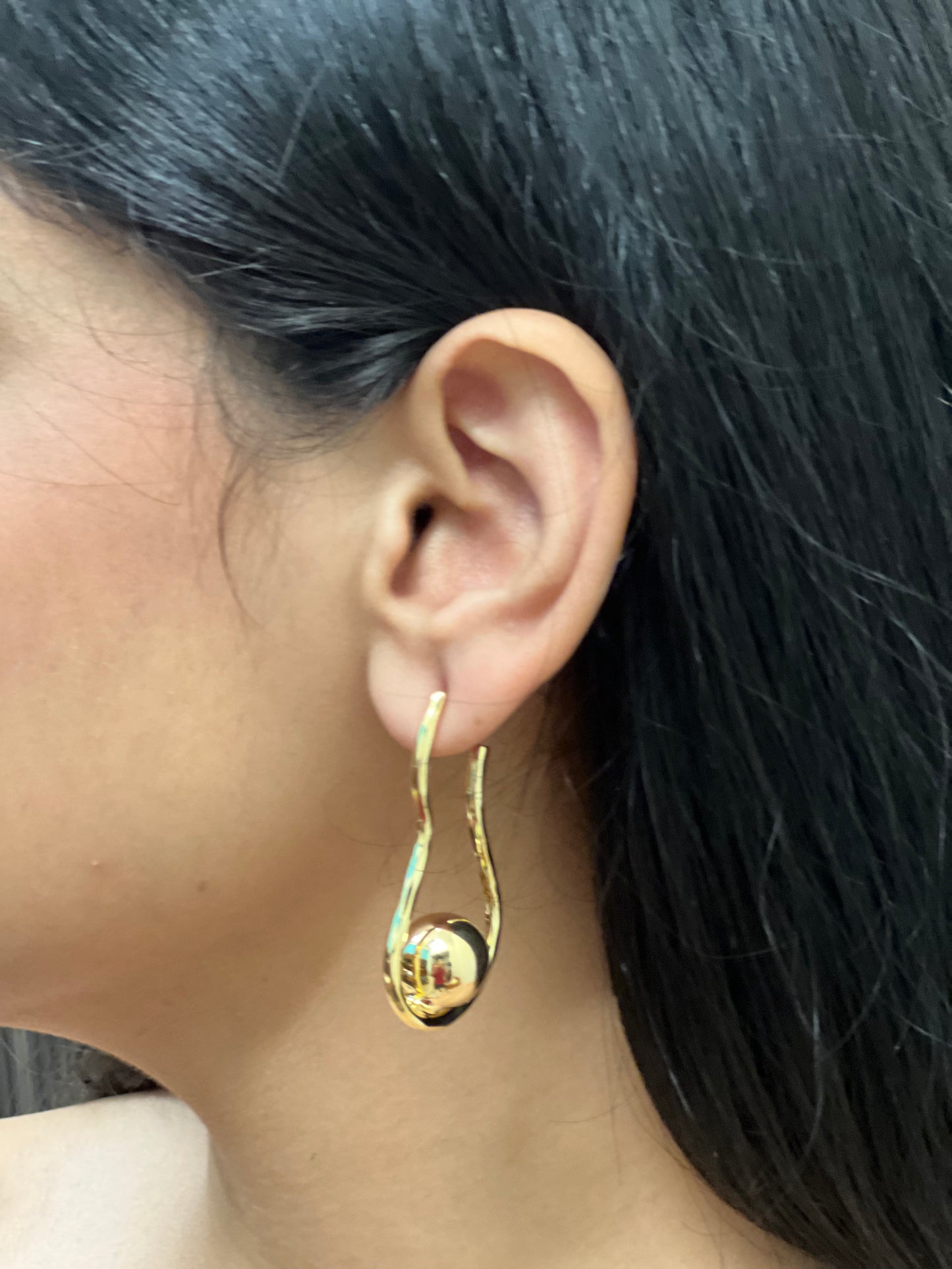 Belle's Luxe Drop Earrings