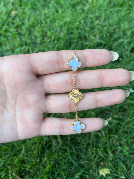 Soft Blossom Clover Bracelet