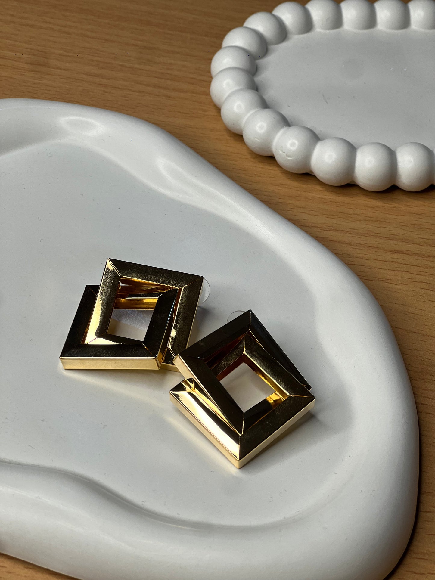 Bold Squared Hoops