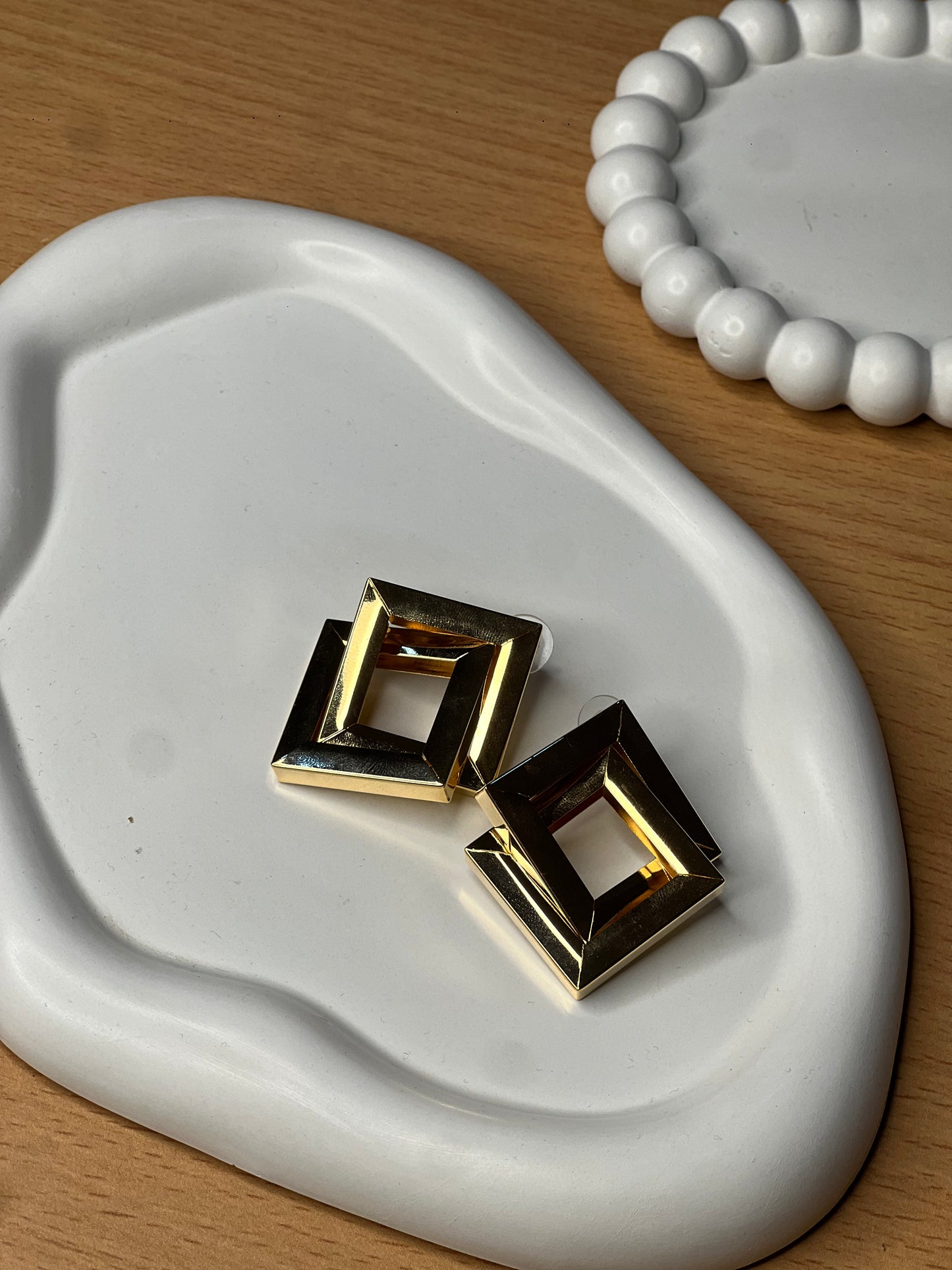 Bold Squared Hoops