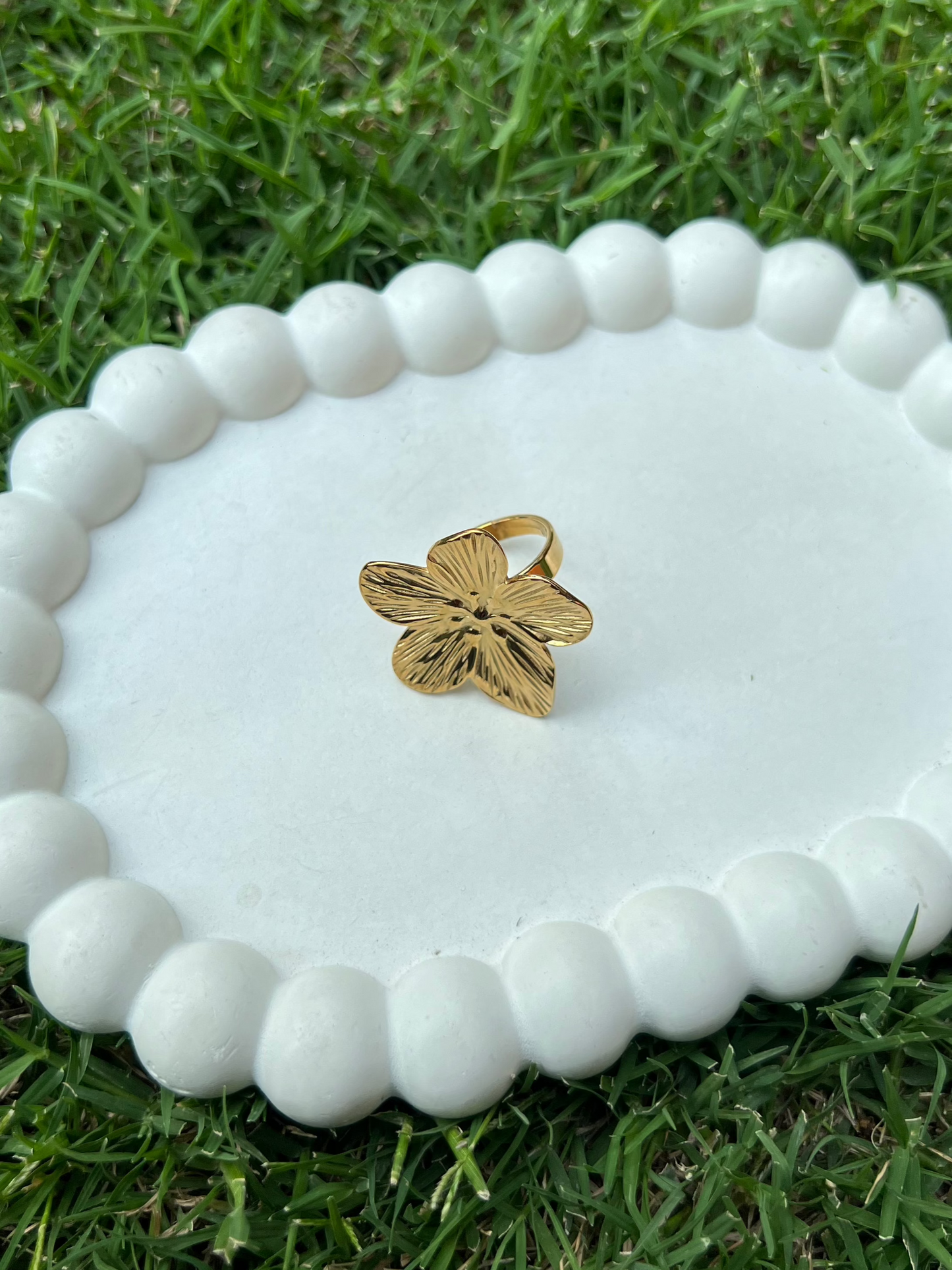 Bloom Aura Ring