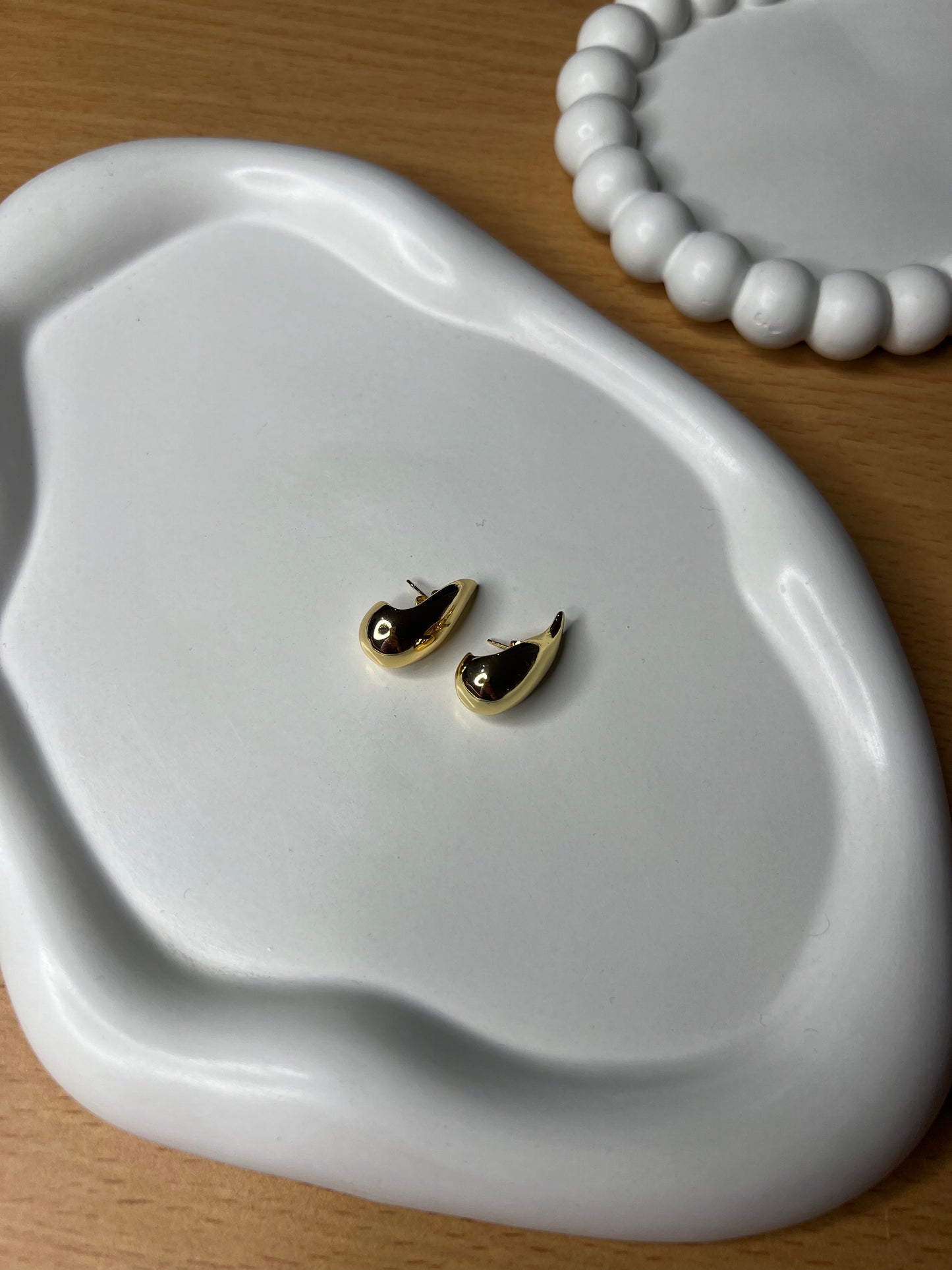 Teardrop Elegance Earrings