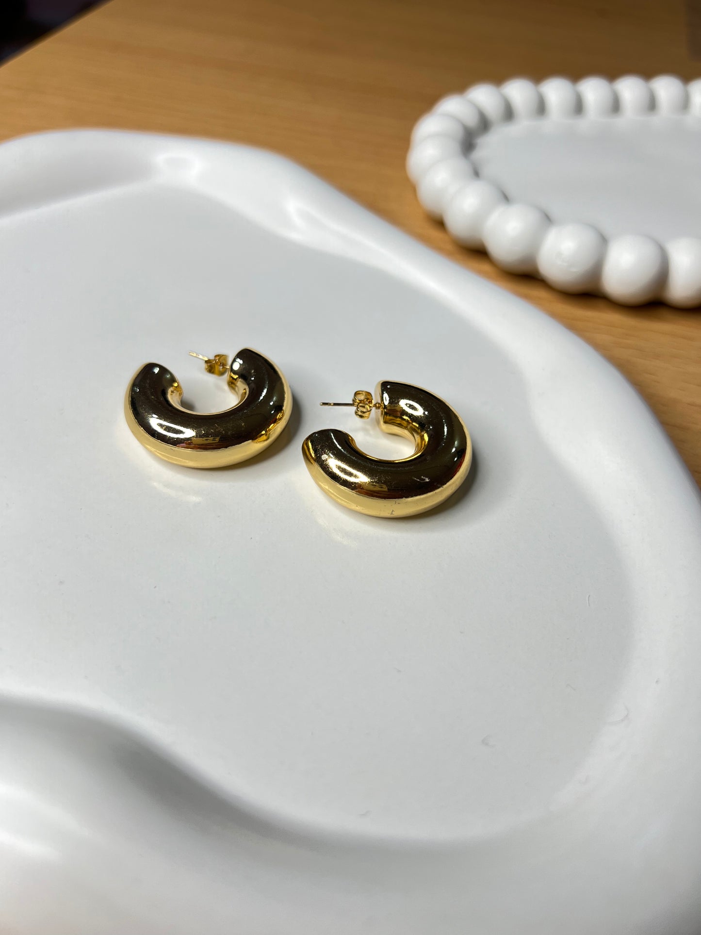 Glow Hoop Earrings small