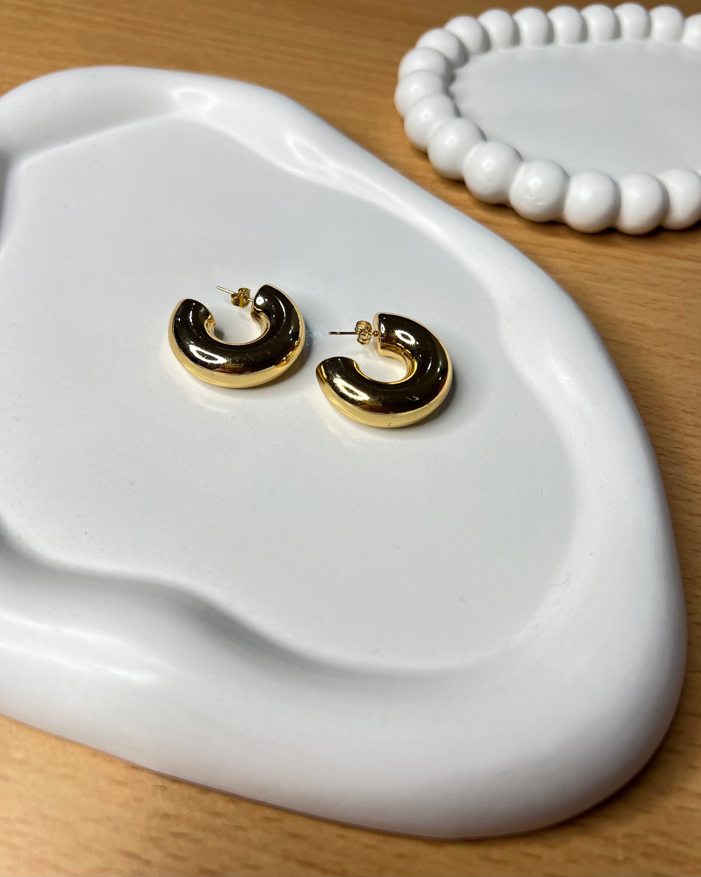 Solid Essential Gold Hoops