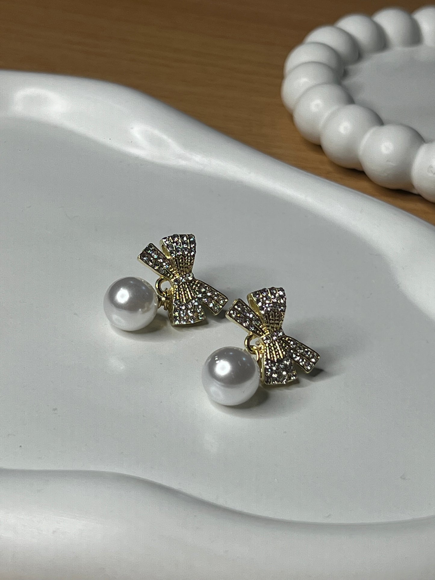 Pookie Bow Earrings