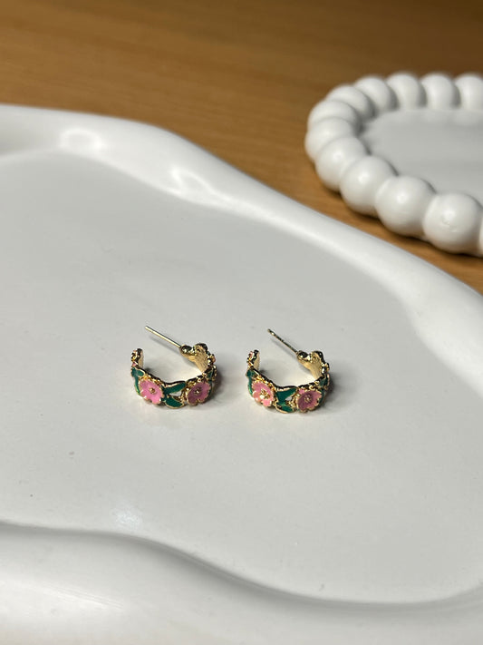 Pandora's Treasure Rose Hoops