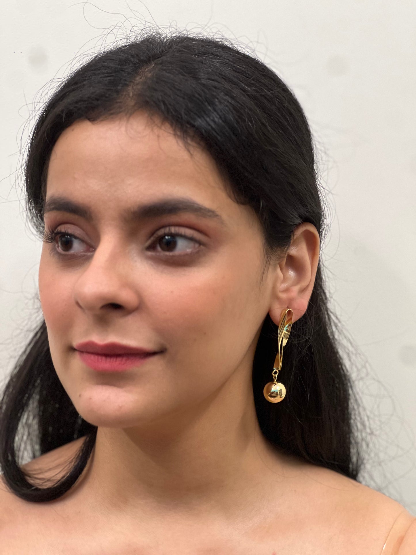 Sleek Strand Earrings