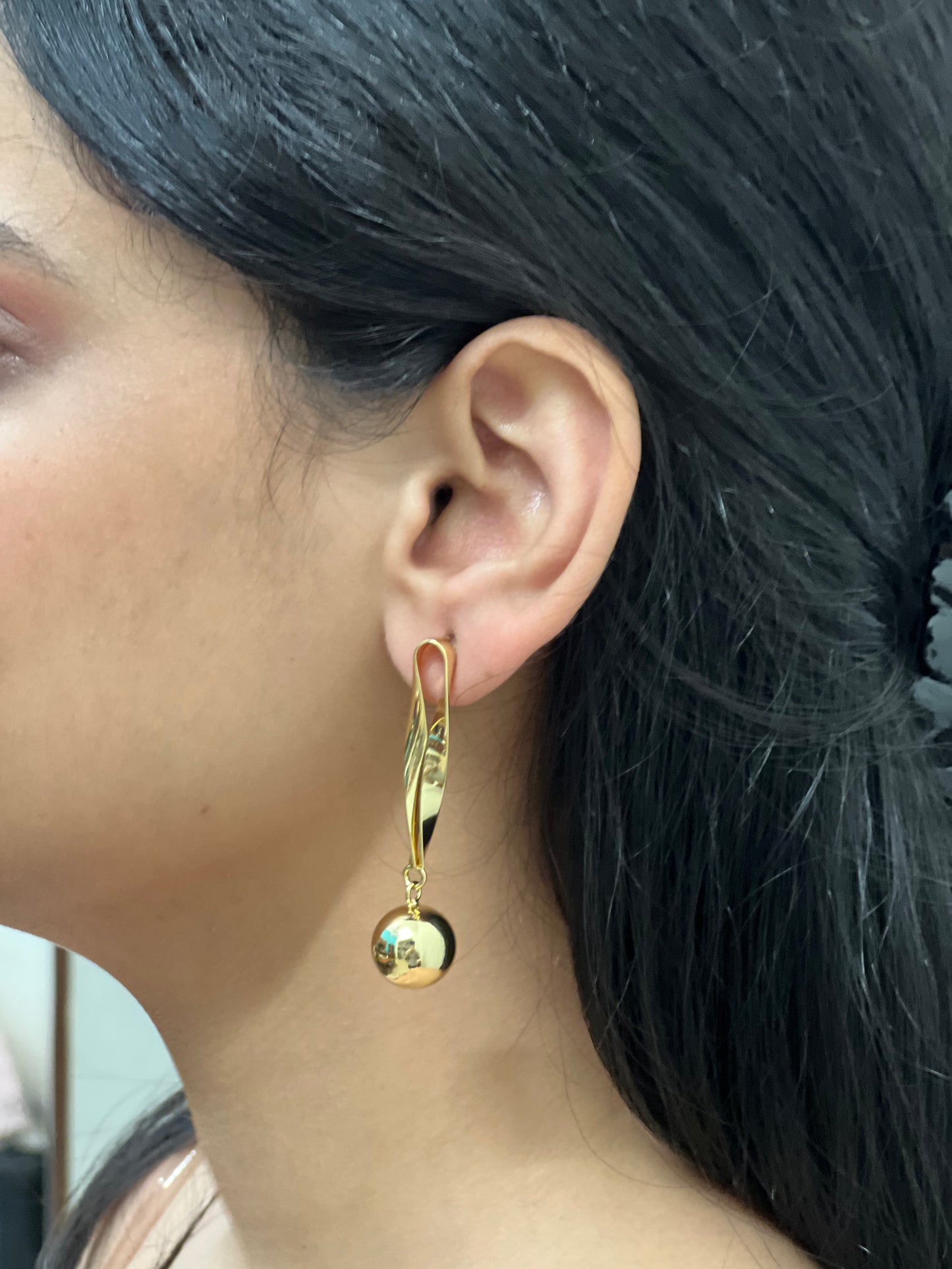 Sleek Strand Earrings