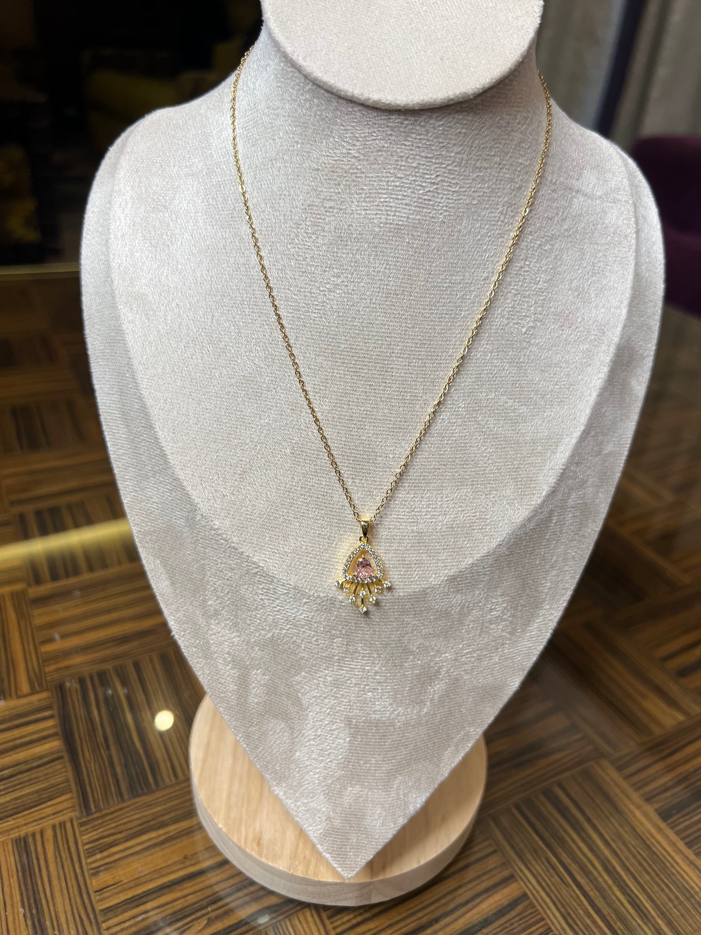 Blush Affair Necklace