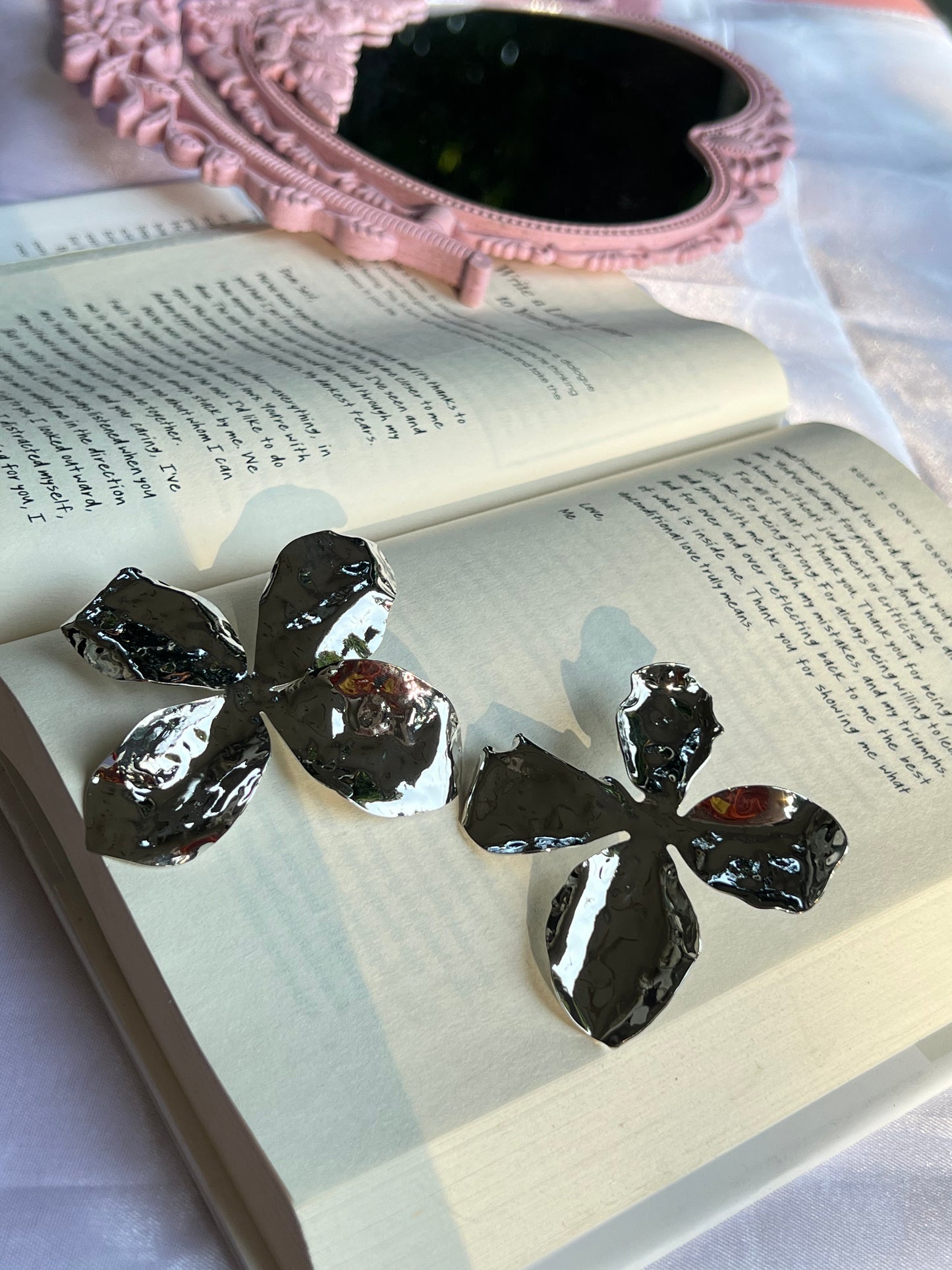 Silver majestic rose earrings