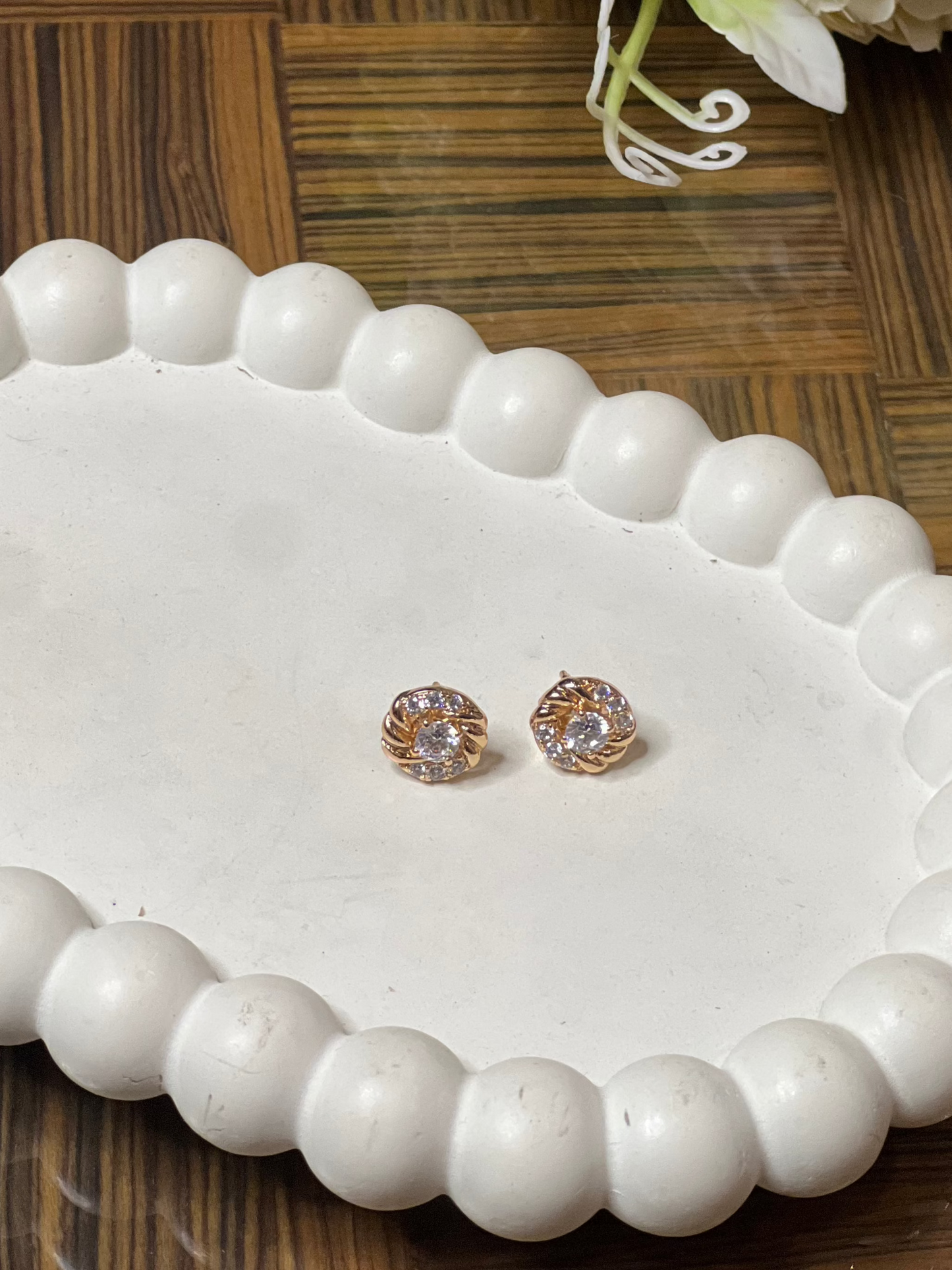 Mini Muse Studs