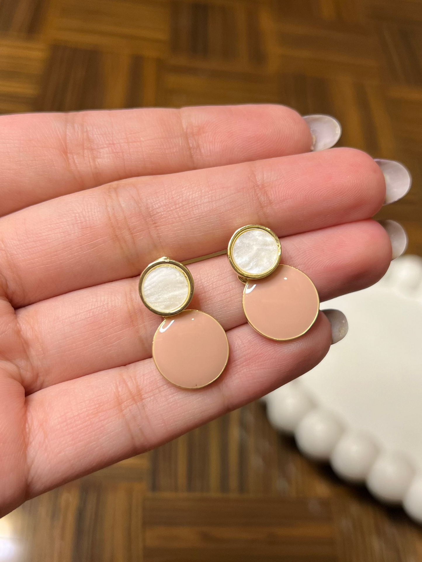 Petal Kiss Earring