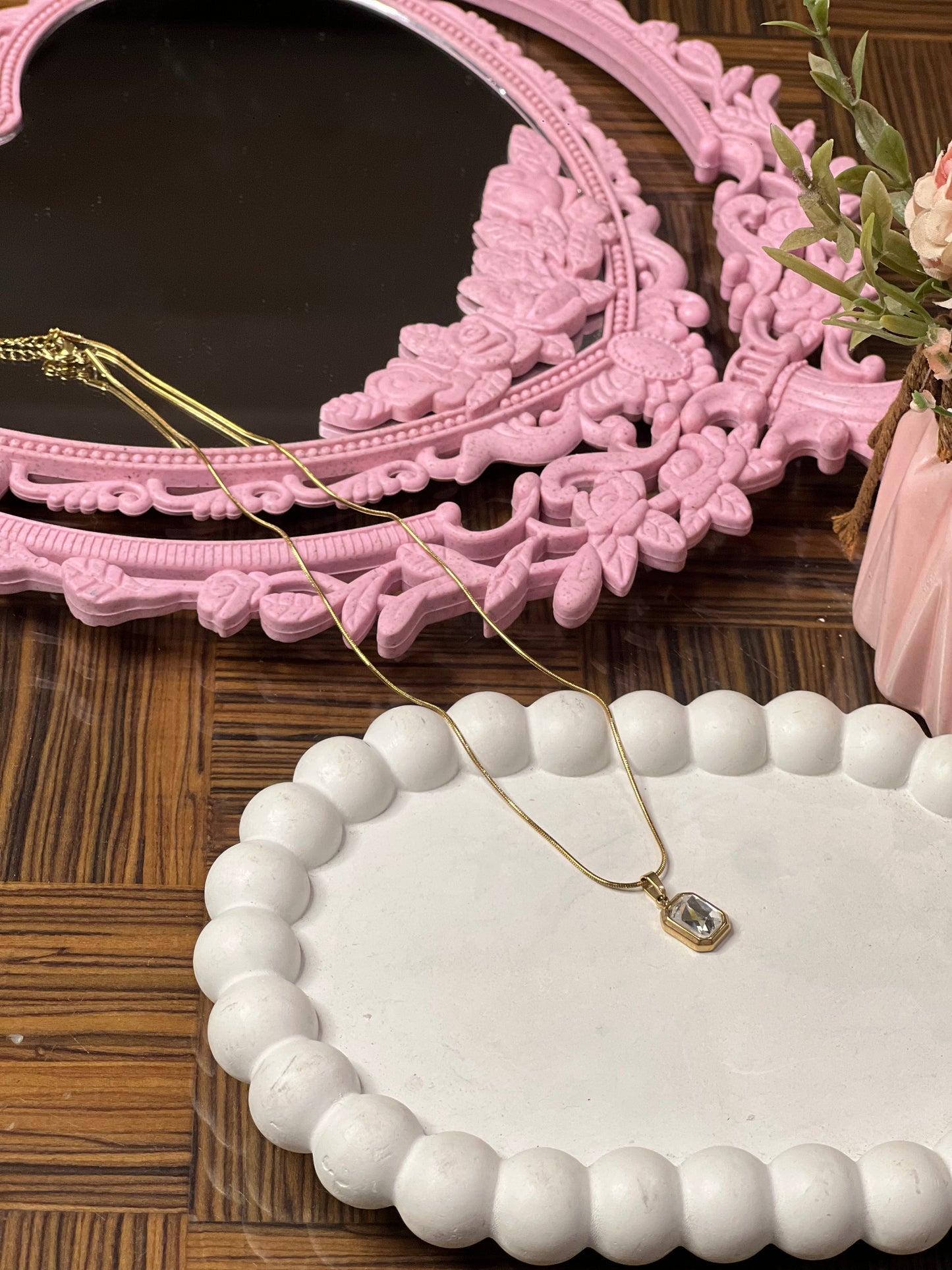 Timeless Touch Necklace