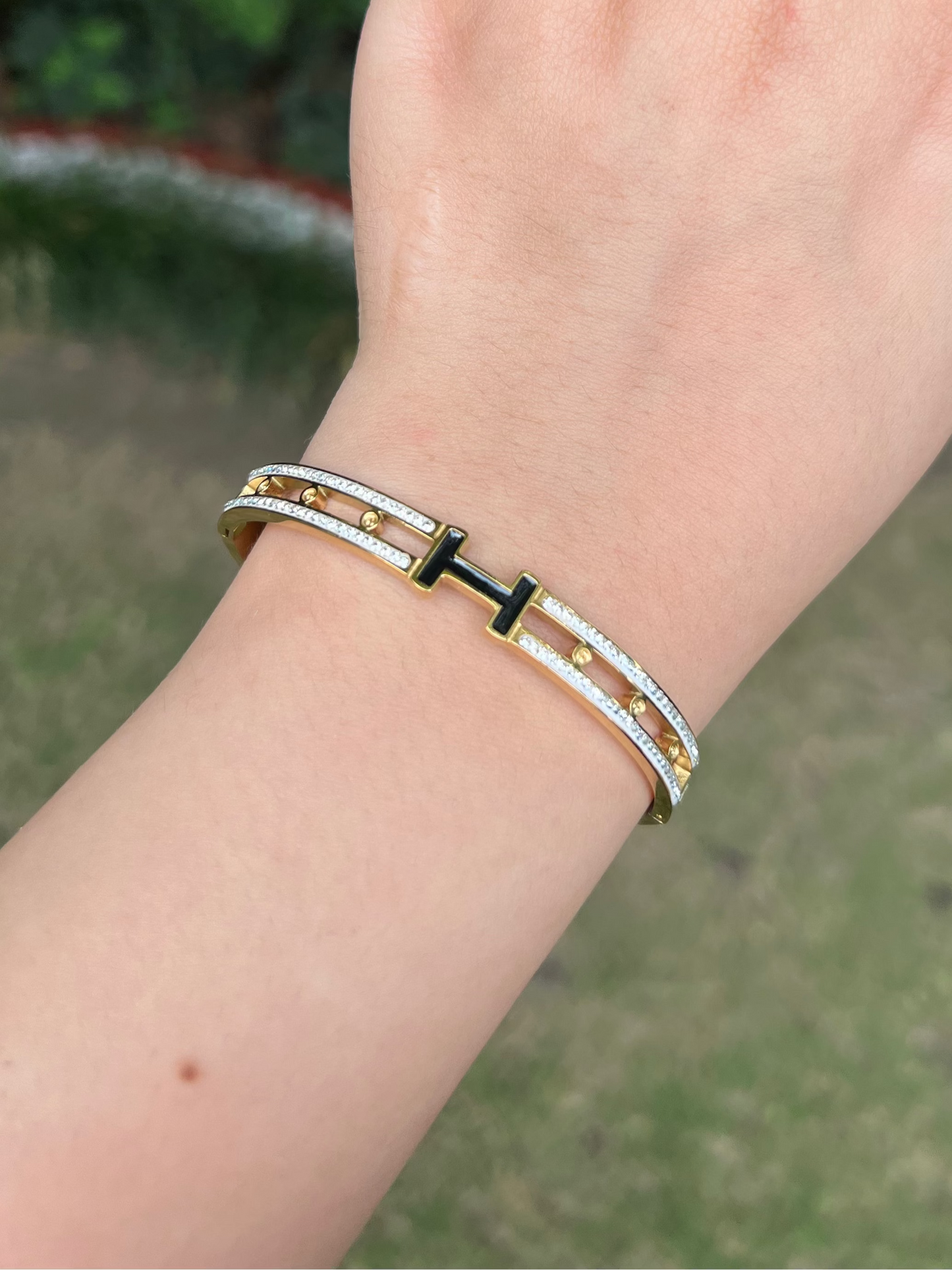 The Zoya Bracelet