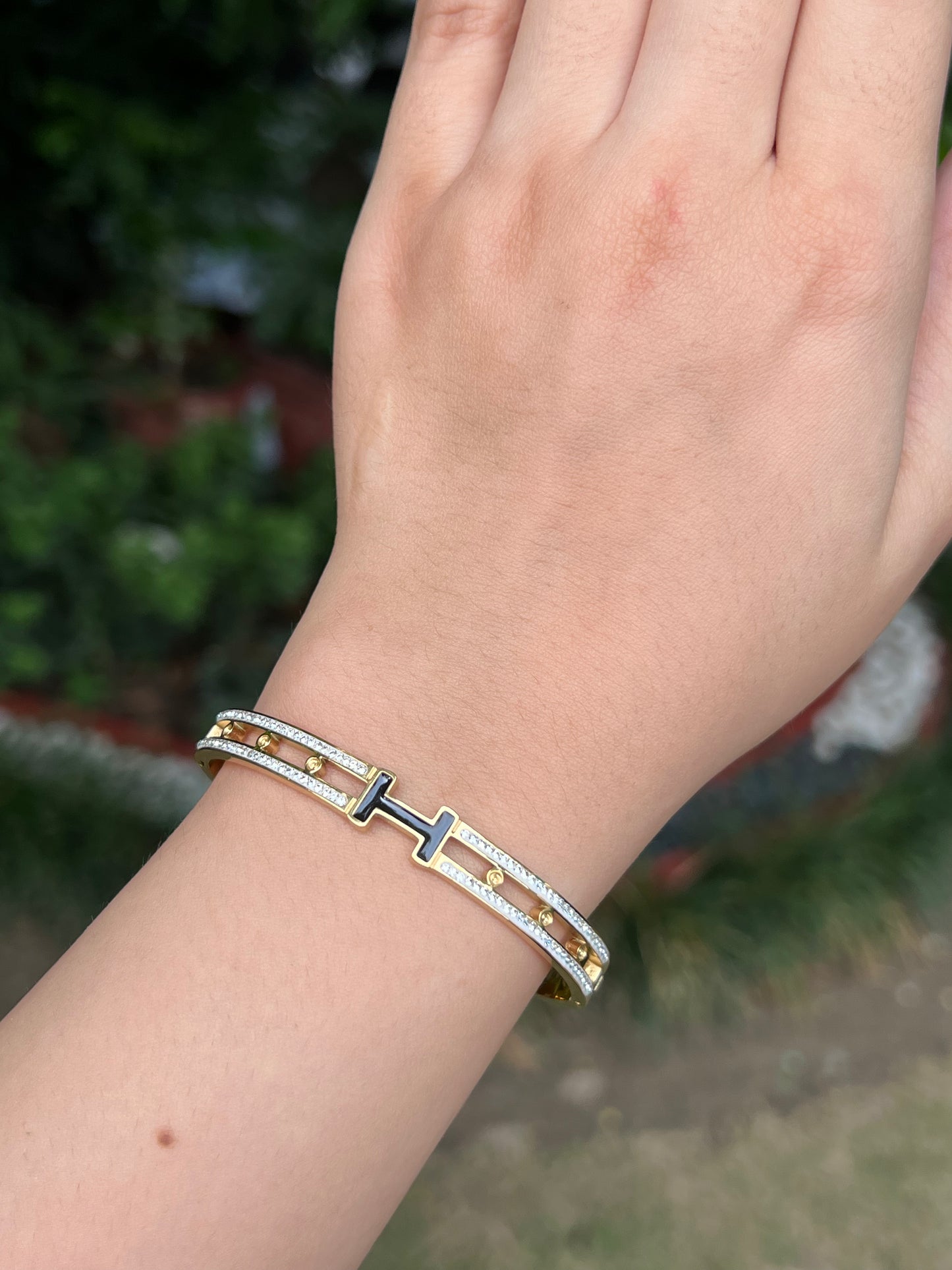 The Zoya Bracelet