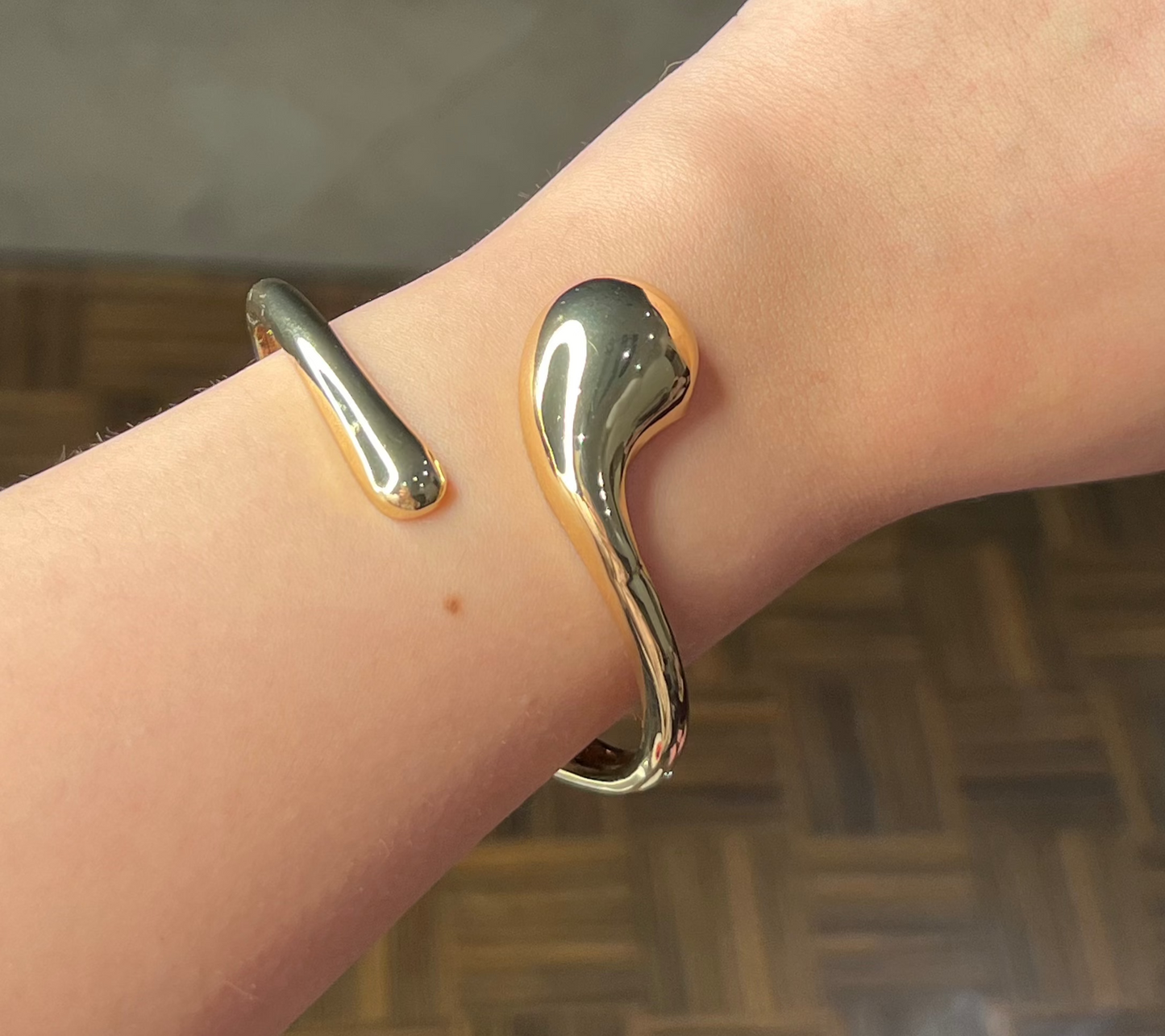 Aurora Band