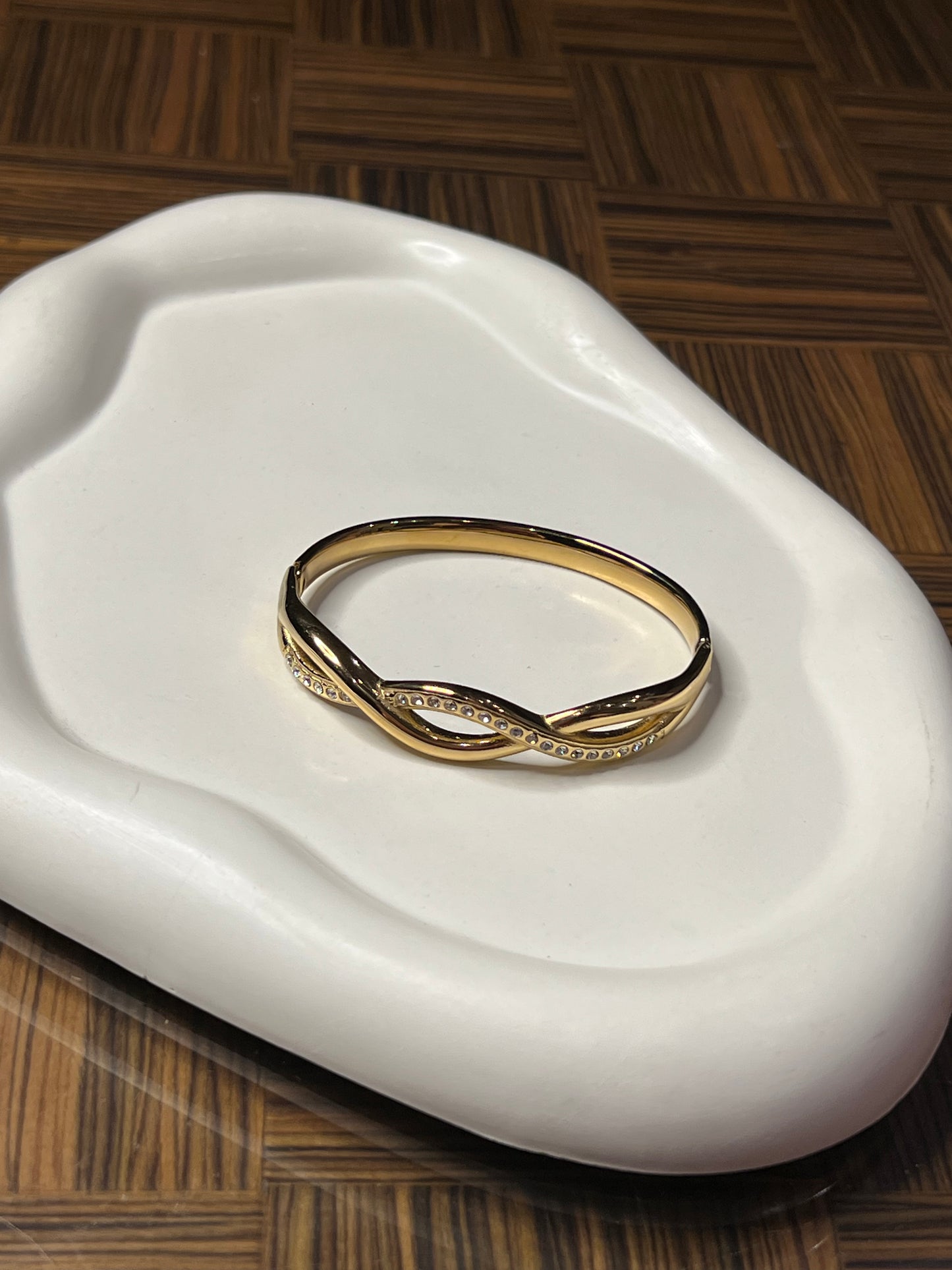Infinity Loop Bracelet