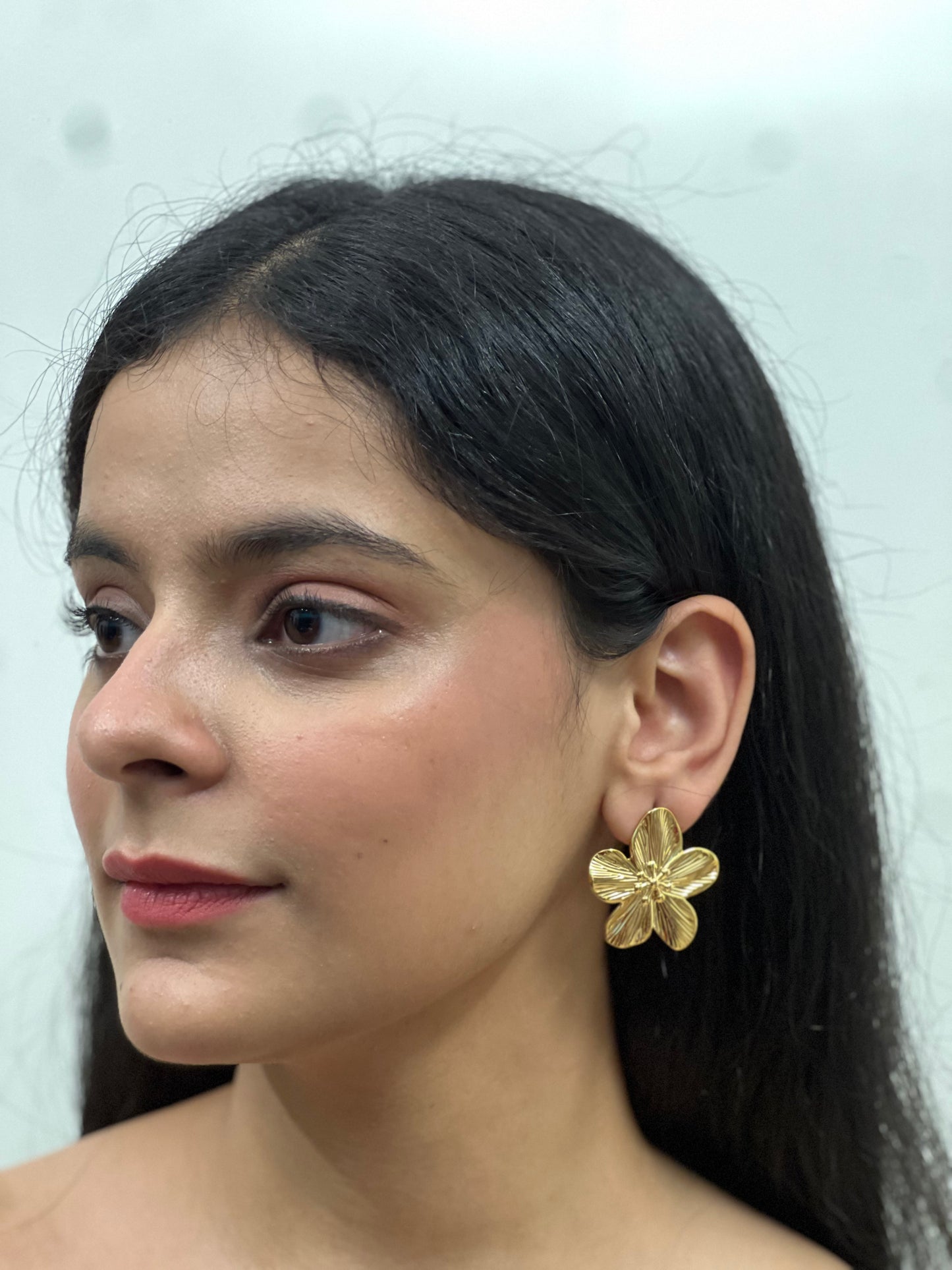 Textured Flower Gold Earrings