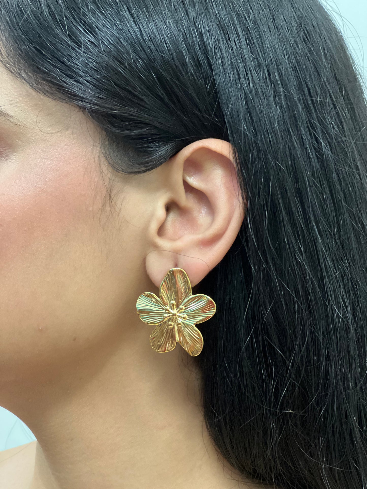 Textured Flower Gold Earrings