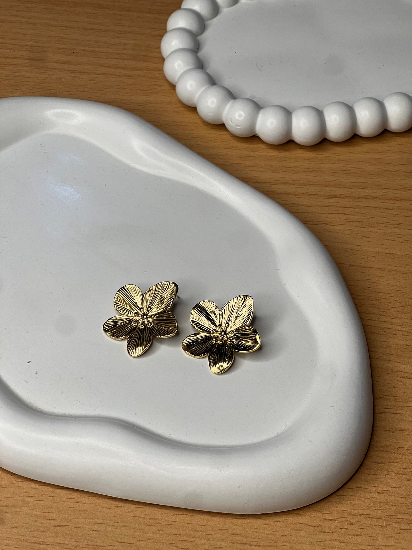 Textured Flower Gold Earrings