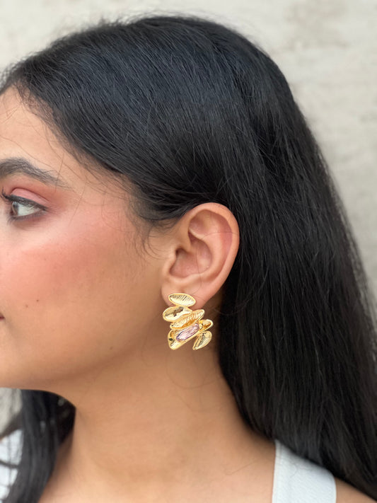 IT GIRL Studded Earrings