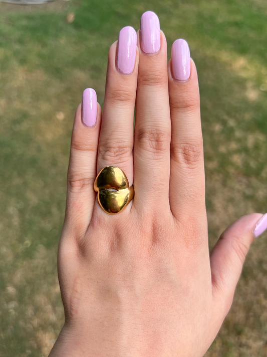 Elaris Band Ring