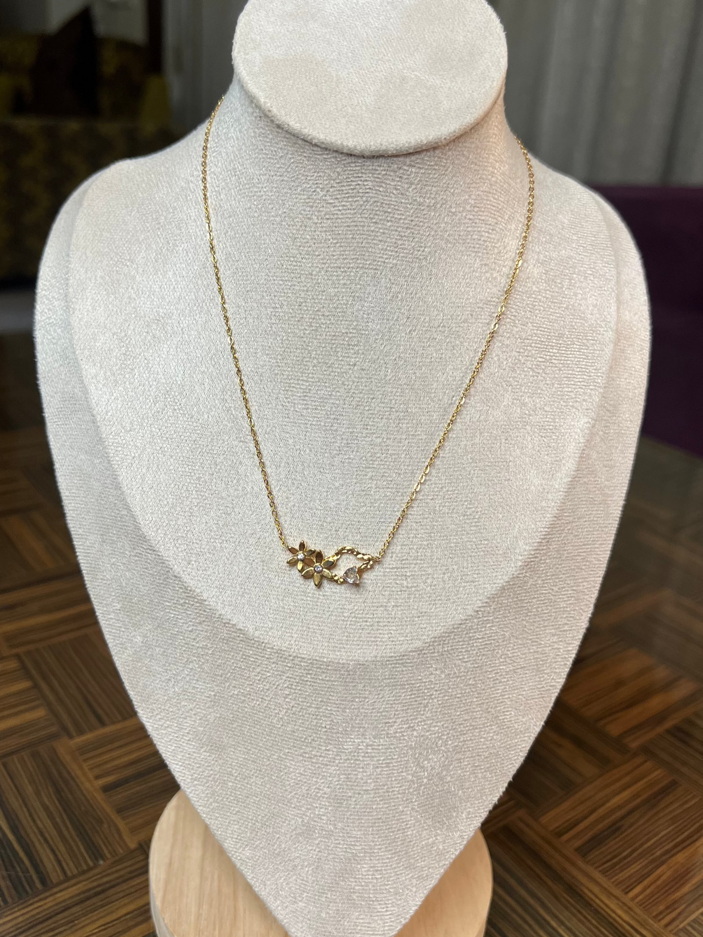 Floral Muse Necklace