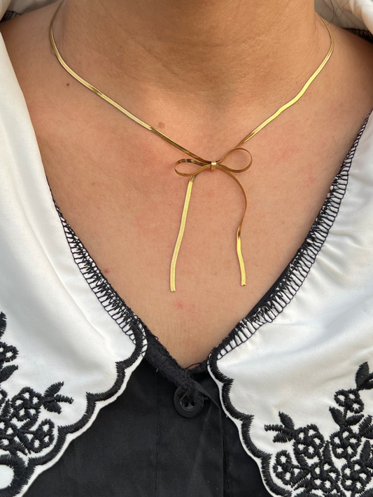Diorra Knot Necklace